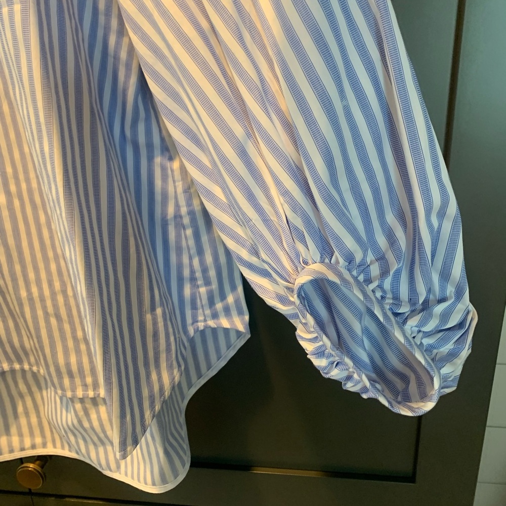 COS Striped Blue and White Blouse. Size 6 (US) - Picture 4 of 6